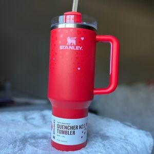 Stanley Ruby Hearts 40oz Quencher Tumbler Valentines Day Red Hearts *LAST ONE!*